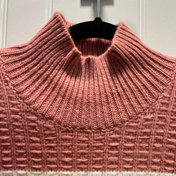 Ann Taylor Wool Blend Pink White Stripe Ribbed Turtleneck Sweater. Size Large. - Picture 6 of 11